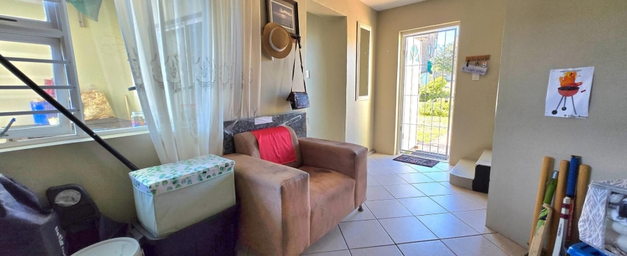4 Bedroom Property for Sale in Franskraal Western Cape